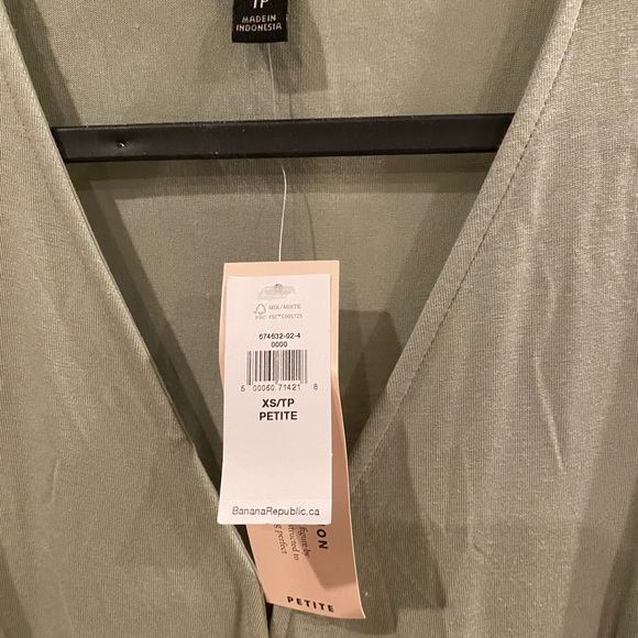 NWT Banana Republic wrap maxi dress - Picture 2 of 3